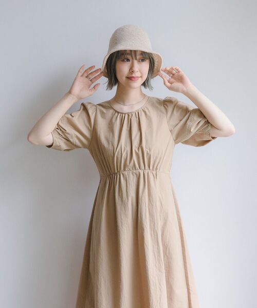 RETRO GIRL（レトロガール）の「バックデザインランタンスリーブワンピ（ワンピース・レディース・ブラック/ナチュラル/ブラウン・FREE）」の9枚目の写真