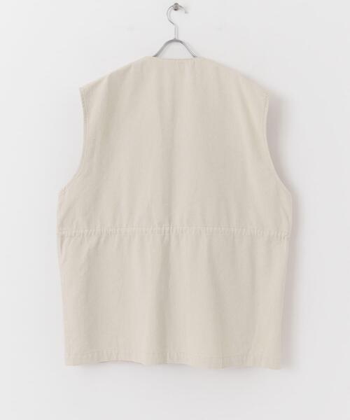 SENSE OF PLACE by URBAN RESEARCH（センスオブプレイスバイアーバンリサーチ）の「マルチポケットデニムベスト（ベスト・メンズ・アイボリー/ブラック・MEDIUM/LARGE）」の16枚目の写真