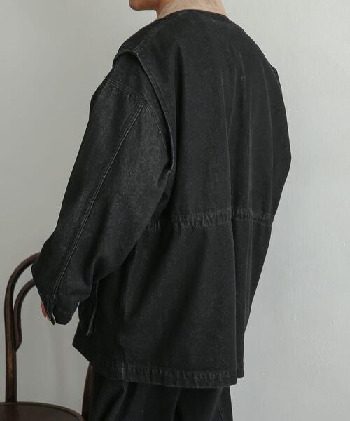 SENSE OF PLACE by URBAN RESEARCH（センスオブプレイスバイアーバンリサーチ）の「マルチポケットデニムベスト（ベスト・メンズ・アイボリー/ブラック・MEDIUM/LARGE）」の4枚目の写真