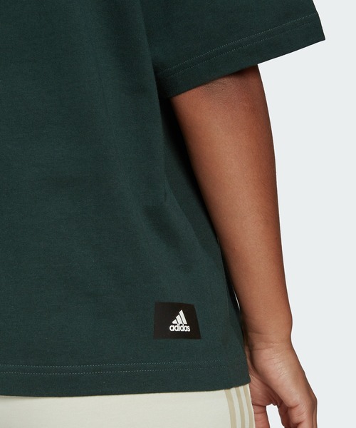 フューチャー アイコン バッジ オブ スポーツ 半袖Tシャツ