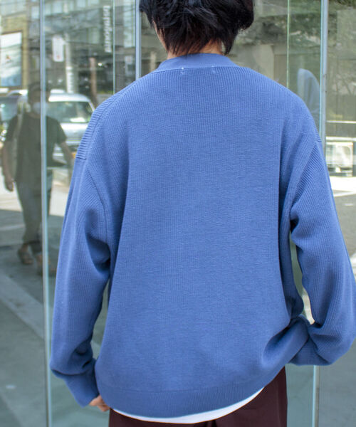 GLOSTER（グロスター）の「【GLOSTER/グロスター】片畦レイヤードVネックカーディガン ロンT付き ドロップショルダー（カーディガン/ボレロ・メンズ・チャコールグレー/ベージュ/サックスブルー/ネイビー・S/M/L）」の12枚目の写真