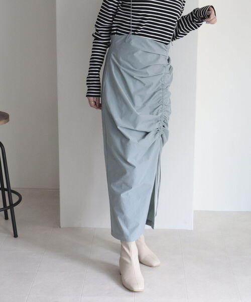 fredy emue（フレディエミュ）の「ドロストハイウエストスカート（スカート・レディース・オレンジ/サックスブルー/ブラック・38）」の16枚目の写真