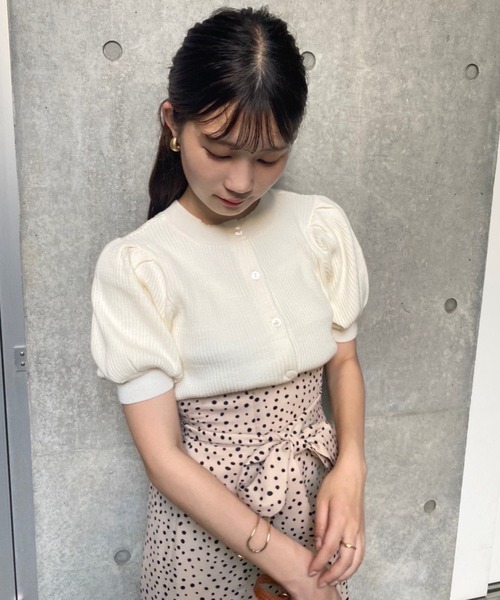 one after another NICE CLAUP(ワンアフターアナザーナイスクラップ)の「アームウォーマーがセットになった前後2WAYリブニット(ニット/セーター・レディース・アイボリー/モカ/ラベンダー/ブラック・FREE)」の20枚目の写真