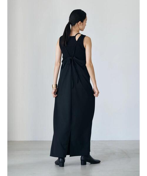 earth music&ecology（アースミュージックアンドエコロジー）の「バックリボンキャミワンピース（ワンピース・レディース・ブラック/ライトベージュ・FREE）」の6枚目の写真