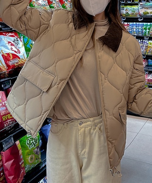 CLEA（クレア）の「コーデュロイ襟切り替えキルティングアウター（ブルゾン・レディース・ベージュ/ブラック/カーキ・FREE）」の17枚目の写真