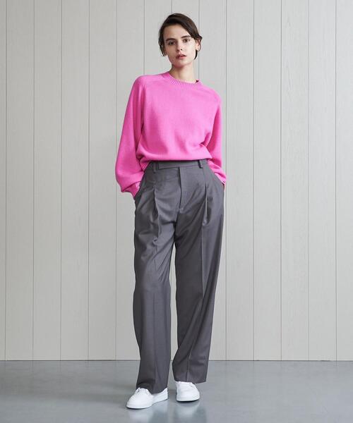H BEAUTY&YOUTH UNITED ARROWS(エイチビューティーアンドユースユナイテッドアローズ)の「<H>TUCK TROUSERS/パンツ(その他パンツ・レディース・ダークグレー/ブラック・S/M)」の3枚目の写真