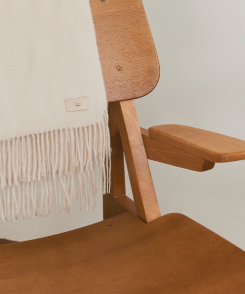 moi tytto（モイテュット）の「淡色マフラー（マフラー・レディース・グレイッシュベージュ/ナチュラル/ブラウン・FREE）」の8枚目の写真