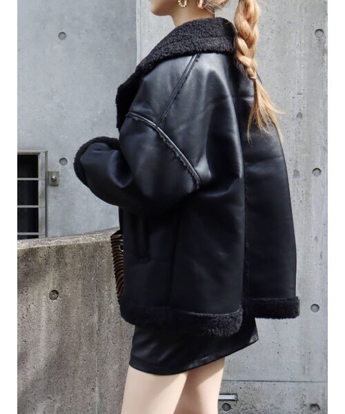 EVRIS（エヴリス）の「【WEB限定】カラーボアブルゾン（ブルゾン