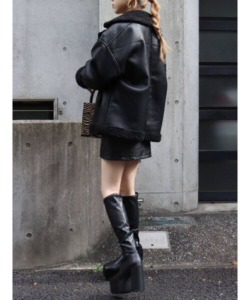 EVRIS（エヴリス）の「【WEB限定】カラーボアブルゾン（ブルゾン・レディース・グリーン/ブラック/ブルー・FREE）」の15枚目の写真