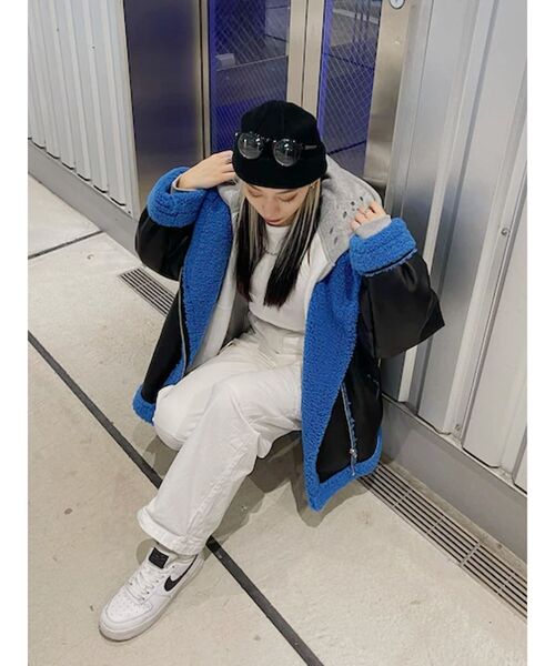 EVRIS（エヴリス）の「【WEB限定】カラーボアブルゾン（ブルゾン・レディース・グリーン/ブラック/ブルー・FREE）」の19枚目の写真