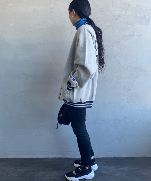 Russell Athletic（ラッセルアスレティック）の「[RUSSELL ATHLETIC/ラッセル アスレチック] 別注 ワッペン刺繍 ボタンアップスウェットスタジャン（ブルゾン・レディース・ネイビー/グレー/グリーン・M/L）」の17枚目の写真