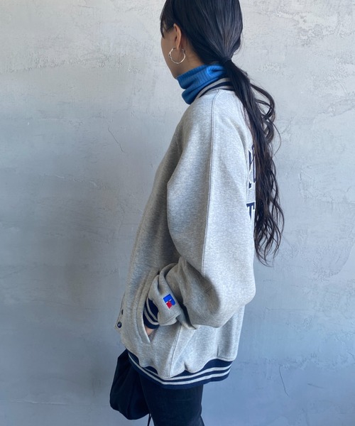 Russell Athletic（ラッセルアスレティック）の「[RUSSELL ATHLETIC/ラッセル アスレチック] 別注 ワッペン刺繍 ボタンアップスウェットスタジャン（ブルゾン・レディース・ネイビー/グレー/グリーン・M/L）」の9枚目の写真