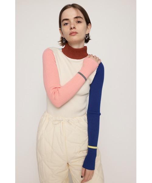 SLY(スライ)の「2WAY BLOCKING COLOR HG TOPS ブロッキングカラー ハイゲージニット トップス 2WAY(ニット/セーター・レディース・グリーン系その他2/ピンク系その他・FREE)」の17枚目の写真