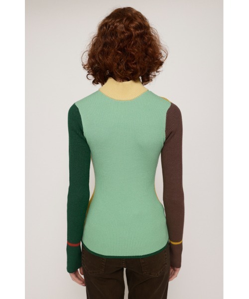 SLY(スライ)の「2WAY BLOCKING COLOR HG TOPS ブロッキングカラー ハイゲージニット トップス 2WAY(ニット/セーター・レディース・グリーン系その他2/ピンク系その他・FREE)」の7枚目の写真