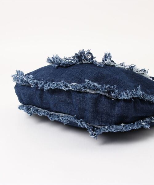 SPINNS（スピンズ）の「Y2Kバタフライ デニムショルダーバッグ（ショルダーバッグ・レディース・ブルー/ブラック・ONESIZE）」の11枚目の写真