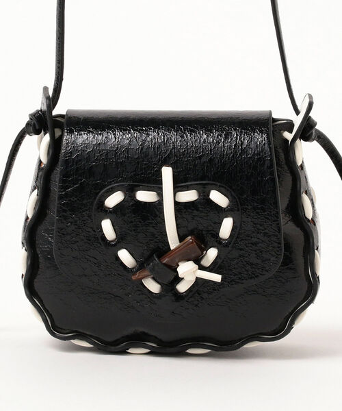 Ray BEAMS（レイビームス）の「HEY！Mrs ROSE / ステッチ ハート ミニ ショルダーバッグ（ショルダーバッグ・レディース・シルバー/ブラック・ONE SIZE）」の10枚目の写真