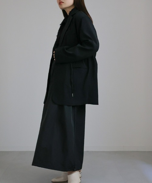 sakishimatokyo（サキシマトーキョー）の「ドロストオーバーテーラードジャケット（テーラードジャケット・レディース・ブラック/ベージュ・FREE）」の13枚目の写真