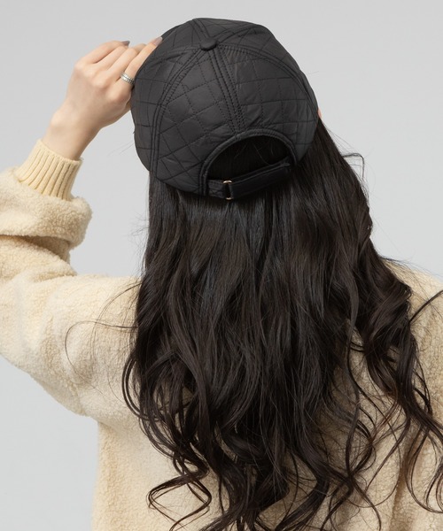 meJane(ミージェーン)の「キルティング ロゴCAP(キャップ・レディース・アイボリー/ブラック/ブラウン・FREE)」の10枚目の写真