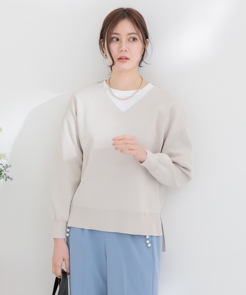 Dignite collier(ディニテコリエ)の「【KATHARINE ROSS】Dignite collier サーブルストレッチニットVネックプルオーバー(ニット/セーター・レディース・ベージュ/ブルー・MEDIUM)」の5枚目の写真