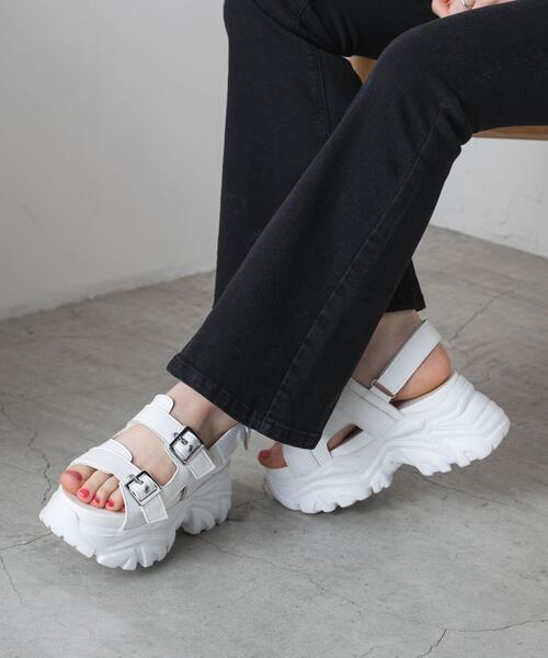 WEGO（ウィゴー）の「WEGO/PUベルトスポーツサンダル（サンダル・レディース・ホワイト/ブラック・MEDIUM/LARGE）」の17枚目の写真