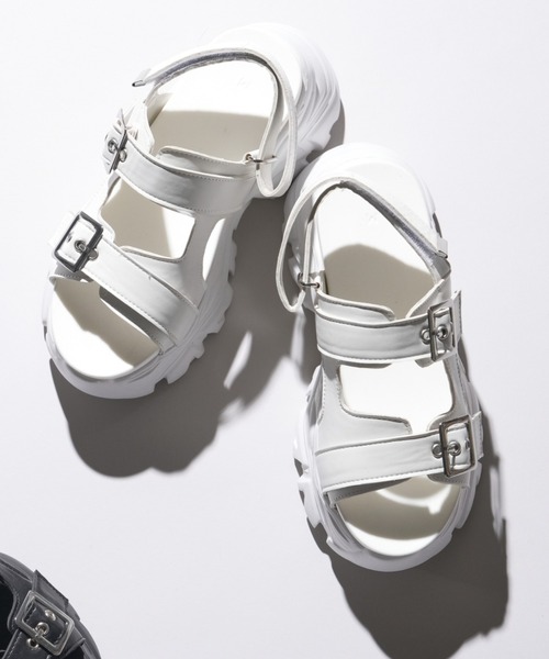 WEGO（ウィゴー）の「WEGO/PUベルトスポーツサンダル（サンダル・レディース・ホワイト/ブラック・MEDIUM/LARGE）」の14枚目の写真