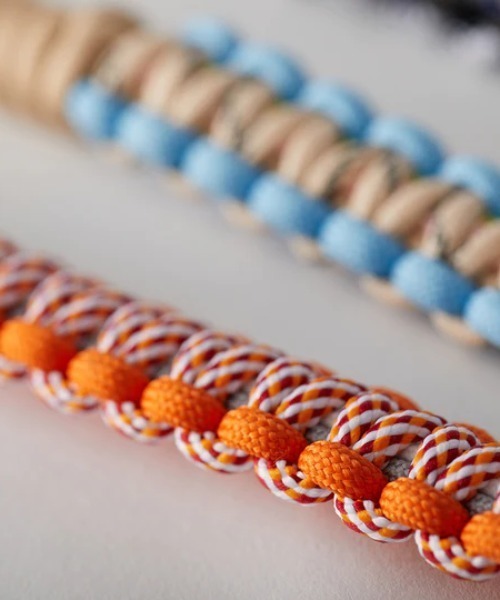 A SCENE（エーシーン）の「A SCENE/エーシーン/Design paracord shoulder（スマホグッズ・レディース・オレンジ/ブラック/イエロー/カーキ/ブラック系その他・F）」の13枚目の写真