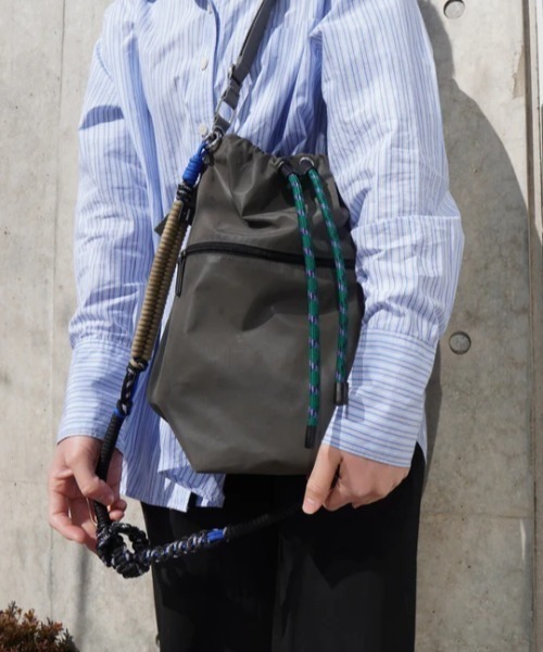 A SCENE（エーシーン）の「A SCENE/エーシーン/Design paracord shoulder（スマホグッズ・レディース・オレンジ/ブラック/イエロー/カーキ/ブラック系その他・F）」の19枚目の写真