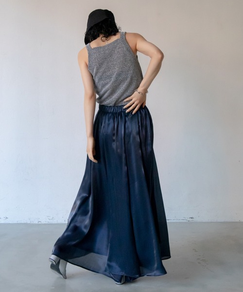 VACANCY（ヴァカンシー）の「シャイニータックロングスカート（スカート・レディース・ゴールド/パープル/ネイビー/ブルー/シルバー・FREE）」の12枚目の写真