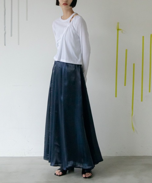 VACANCY（ヴァカンシー）の「シャイニータックロングスカート（スカート・レディース・ゴールド/パープル/ネイビー/ブルー/シルバー・FREE）」の19枚目の写真