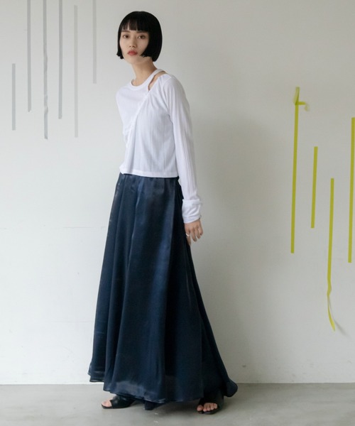 VACANCY（ヴァカンシー）の「シャイニータックロングスカート（スカート・レディース・ゴールド/パープル/ネイビー/ブルー/シルバー・FREE）」の22枚目の写真