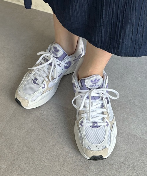 DouDou(ドゥドゥ)の「【adidas/アディダス】ASTIR W(スニーカー・レディース・ホワイト・24cm/23.5cm)」の5枚目の写真