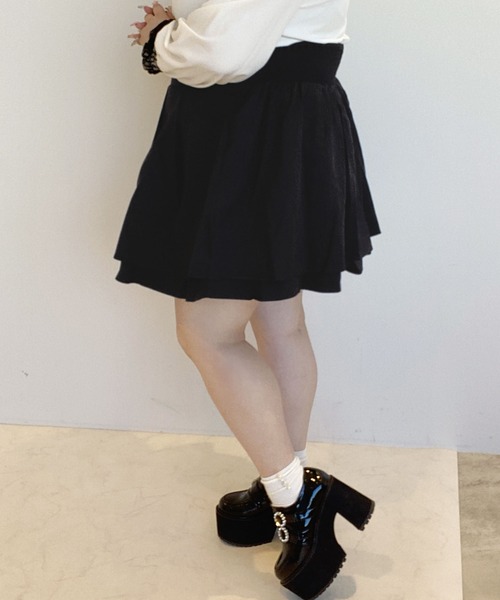 Diable baiser(ディアブルベーゼ)の「ハイウエストティアードスカパン(その他パンツ・レディース・ブラック/ベージュ/オフホワイト/グレー/ピンク/ブラック系その他・XXX-LARGE/XXXX-LARGE/XXXXX-LARGE)」の15枚目の写真