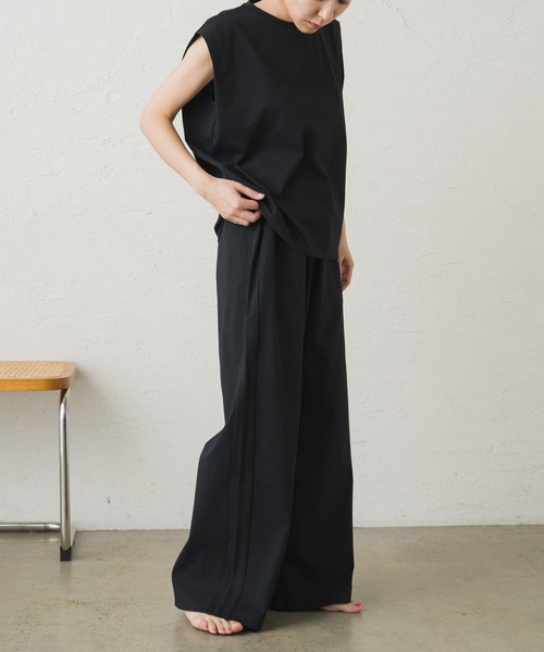【関税込み】Rhude ラウンジパンツ LOUNGEDRESS(ラウンジドレス)の「ポンチワイドラインパンツ