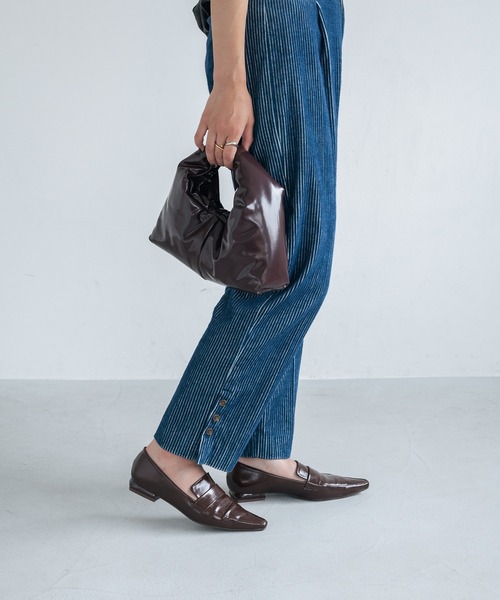 EVOL（イーボル）の「【EVOL】デザインヒールコインローファー IV5188（ローファー・レディース・ブラウン/ブラック/シルバーグレー・23.0cm/24.5cm/22.5cm/23.5cm/25.0cm/22.0cm/24.0cm）」の17枚目の写真