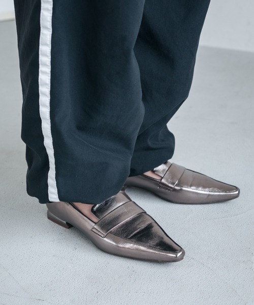 EVOL（イーボル）の「【EVOL】デザインヒールコインローファー IV5188（ローファー・レディース・ブラウン/ブラック/シルバーグレー・23.0cm/24.5cm/22.5cm/23.5cm/25.0cm/22.0cm/24.0cm）」の18枚目の写真