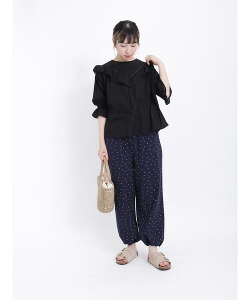 Samansa Mos2（サマンサ モスモス）の「切替フリル刺繍ブラウス（シャツ/ブラウス・レディース・ブラック/オフホワイト/ブラウン・F）」の8枚目の写真