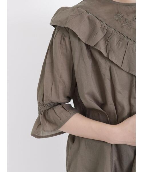 Samansa Mos2（サマンサ モスモス）の「切替フリル刺繍ブラウス（シャツ/ブラウス・レディース・ブラック/オフホワイト/ブラウン・F）」の15枚目の写真