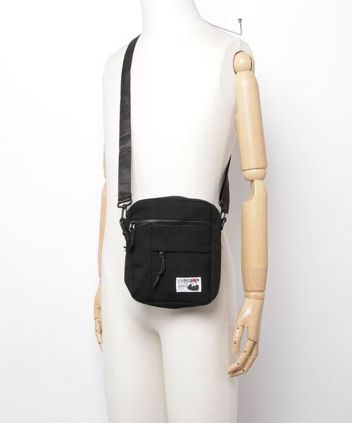 Red Cap Girl（レッドキャプガール）の「【a-r】〔Red Cap Girl/レッドキャップガール〕RCGピス付き ミニショルダーバッグ（ショルダーバッグ・メンズ・ブラック/ホワイト・FREE）」の16枚目の写真