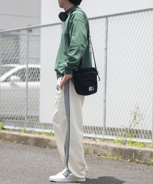 Red Cap Girl（レッドキャプガール）の「【a-r】〔Red Cap Girl/レッドキャップガール〕RCGピス付き ミニショルダーバッグ（ショルダーバッグ・メンズ・ブラック/ホワイト・FREE）」の6枚目の写真