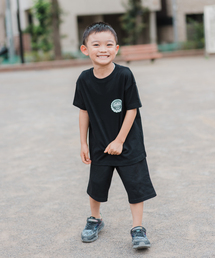 EDIFICE（エディフィス）の「【Paris Saint-Germain×Makoto Yamaki】DARUMA プリントTシャツ　※キッズサイズ（Tシャツ/カットソー）」