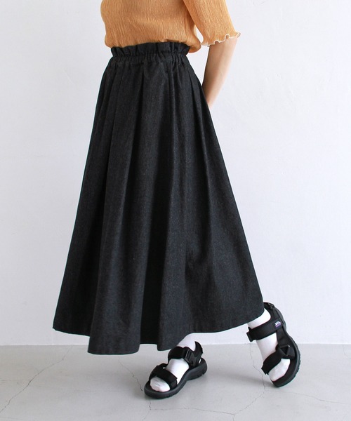 Crisp(クリスプ)の「デニムフレアスカート(スカート・レディース・ブラック/アイボリー・FREE)」の15枚目の写真