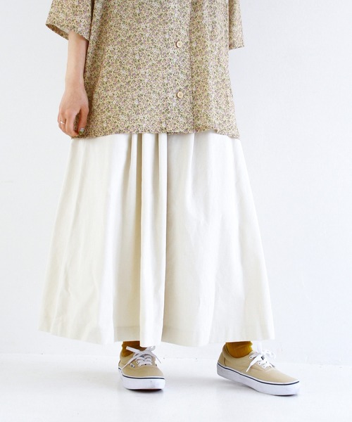 Crisp(クリスプ)の「デニムフレアスカート(スカート・レディース・ブラック/アイボリー・FREE)」の21枚目の写真