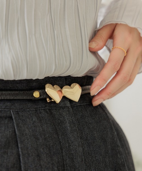 flower（フラワー）の「ハートベルト（ベルト・レディース・アイボリー/ブラック・FREE）」の2枚目の写真