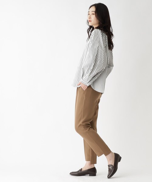 OPAQUE.CLIP(オペークドットクリップ)の「◆前後差ヘムタックテーパードパンツ【洗濯機洗い可/イージケア】(その他パンツ・レディース・ブラック/ブラウン系その他・38/40)」の8枚目の写真