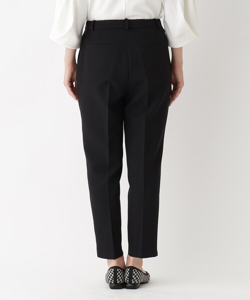 OPAQUE.CLIP(オペークドットクリップ)の「◆前後差ヘムタックテーパードパンツ【洗濯機洗い可/イージケア】(その他パンツ・レディース・ブラック/ブラウン系その他・38/40)」の19枚目の写真