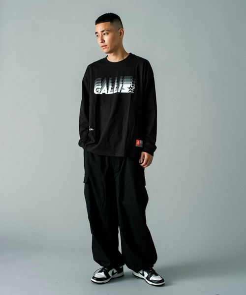 GALLIS ADDICTION（ガリスアディクション）の「GA STARTER BL BODY LOGO L/S TEE（Tシャツ/カットソー・メンズ・ホワイト/ブラック・XL/L）」の8枚目の写真