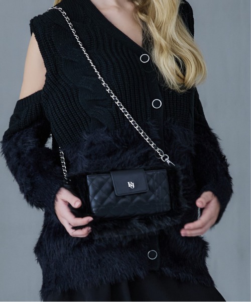 Riu（リウ）の「Fur quilting phone bag（ショルダーバッグ）」 - WEAR