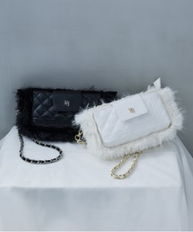 Riu（リウ）の「Fur quilting phone bag（ショルダーバッグ）」 - WEAR