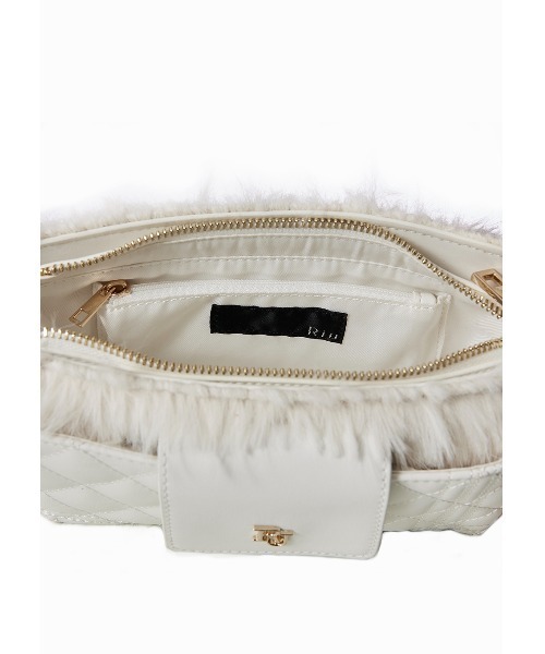Riu（リウ）の「Fur quilting phone bag（ショルダーバッグ）」 - WEAR