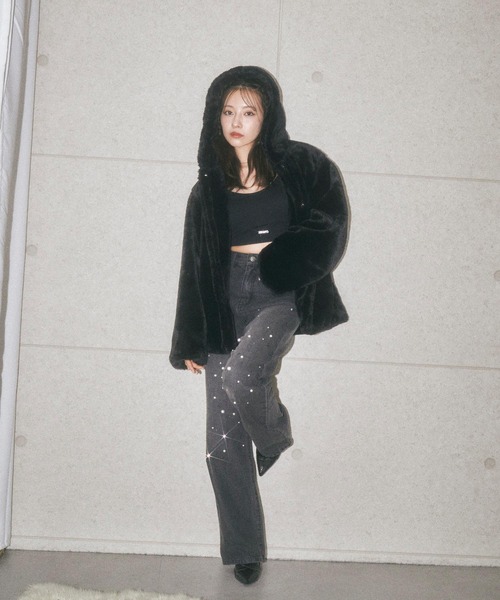 ANDGEEBEE(アンジービー)の「UNISEX エコファーパーカー(その他アウター・レディース・ホワイト/ブラック・FREE)」の15枚目の写真